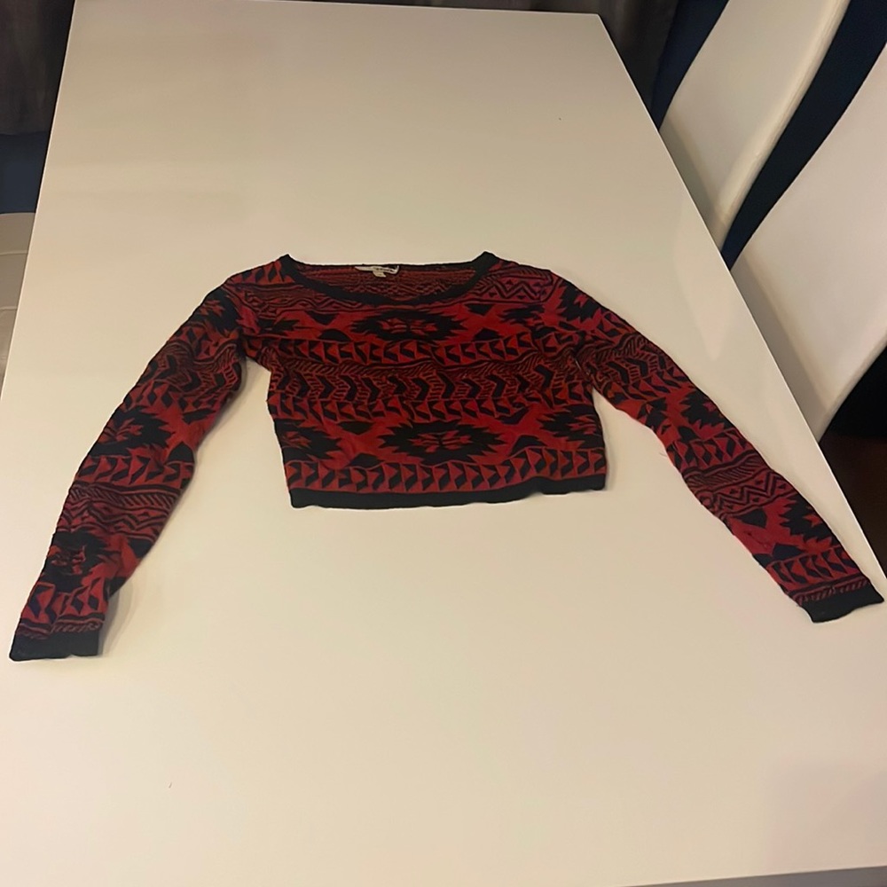 Derek, Red and Black Patterned Sweater Crop Top. Matching skirt can be sold w it